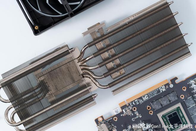 制版评测：颜值性能双杀4K流畅电竞m6米乐蓝宝石RX7800XT定(图60)