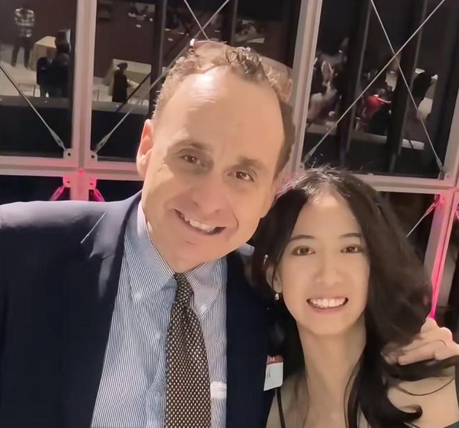沈逸辣评一针见血本人回应来了中国女生蒋雨融哈佛演讲惹争议(图16)